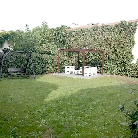 Dr Mandryk House